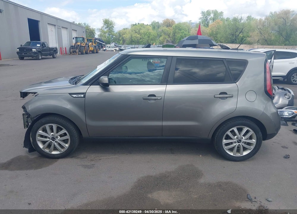 2017 KIA SOUL VIN: KNDJP3A56H7476798