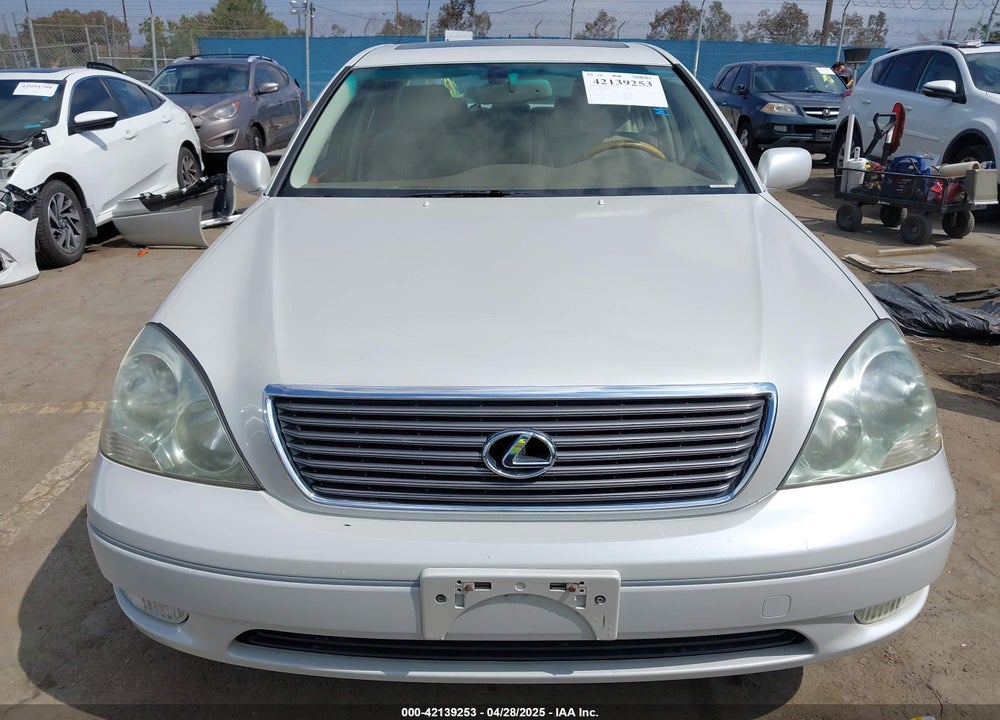 2002 LEXUS LS 430 VIN: JTHBN30F220088390