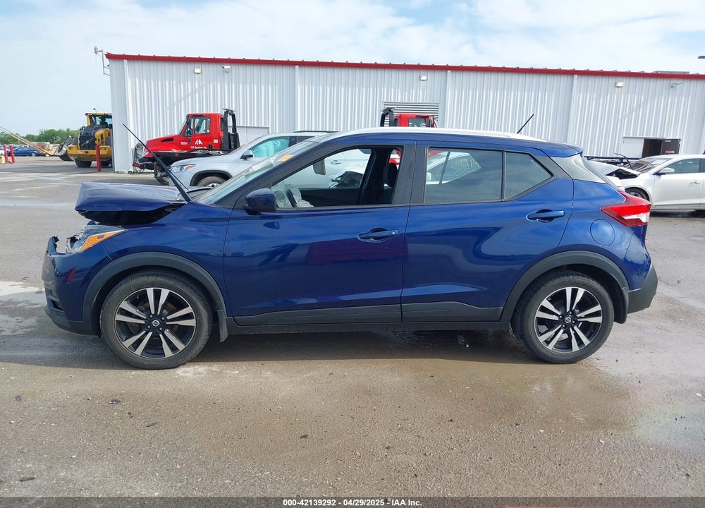 2018 NISSAN KICKS VIN: 3N1CP5CU3JL541118