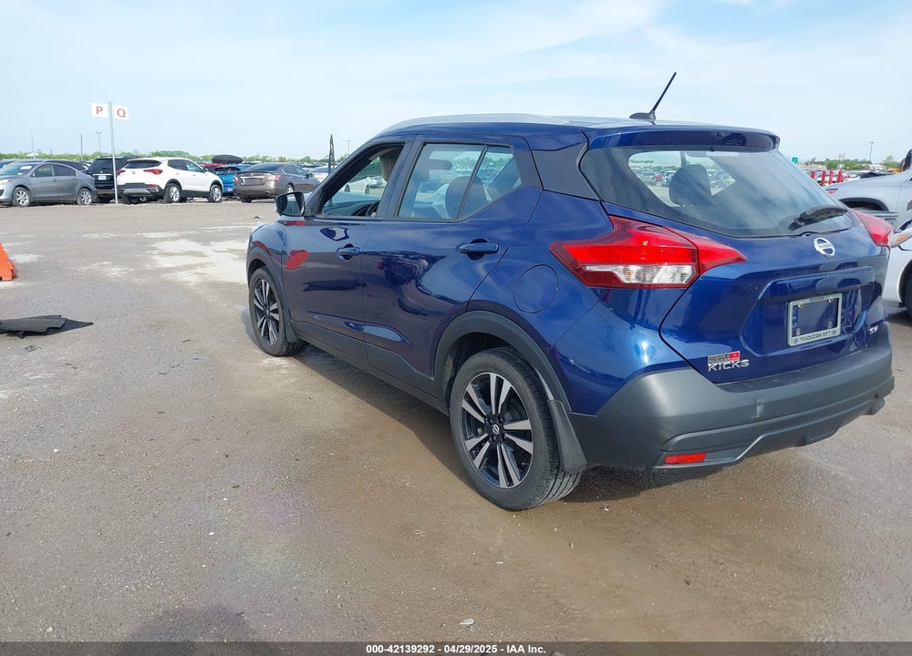 2018 NISSAN KICKS VIN: 3N1CP5CU3JL541118