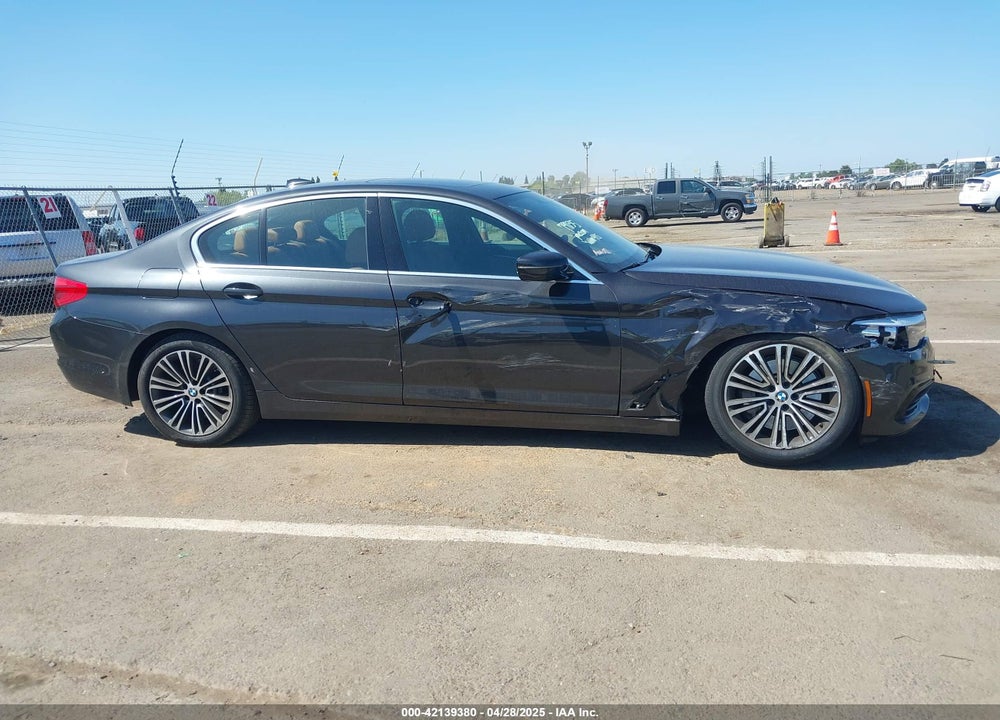 2019 BMW 540I VIN: WBAJE5C5XKWW20300