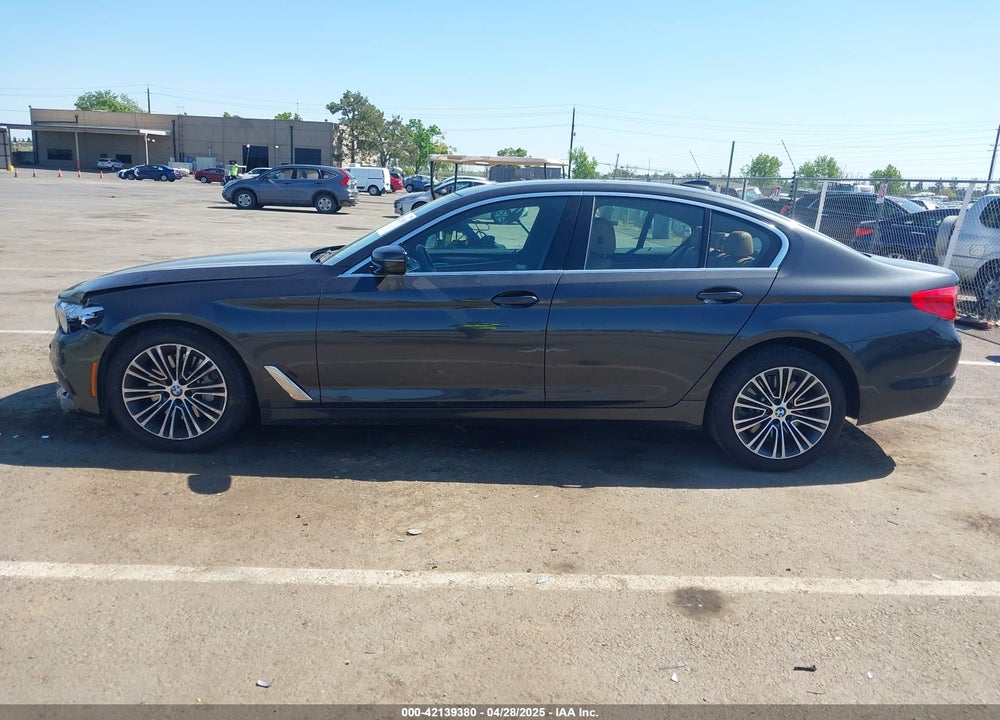 2019 BMW 540I VIN: WBAJE5C5XKWW20300