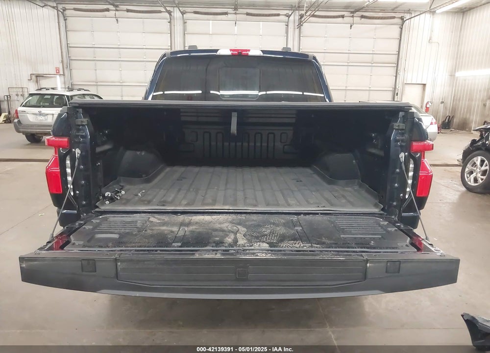 2023 FORD F-150 LIGHTNING LARIAT VIN: 1FTVW1EL4PWG22900