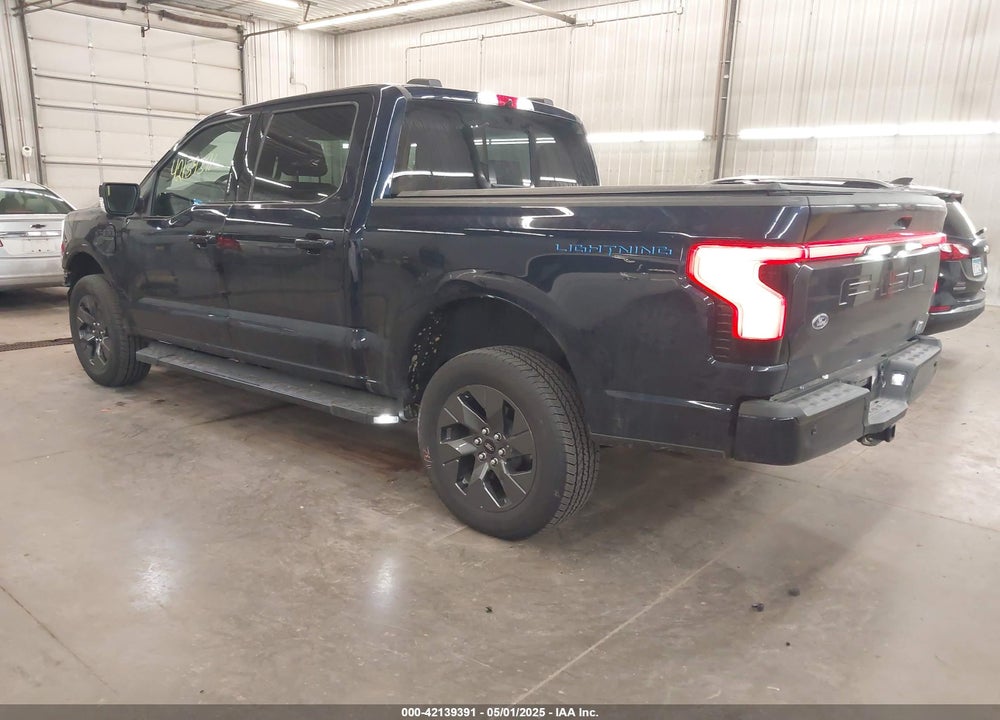 2023 FORD F-150 LIGHTNING LARIAT VIN: 1FTVW1EL4PWG22900