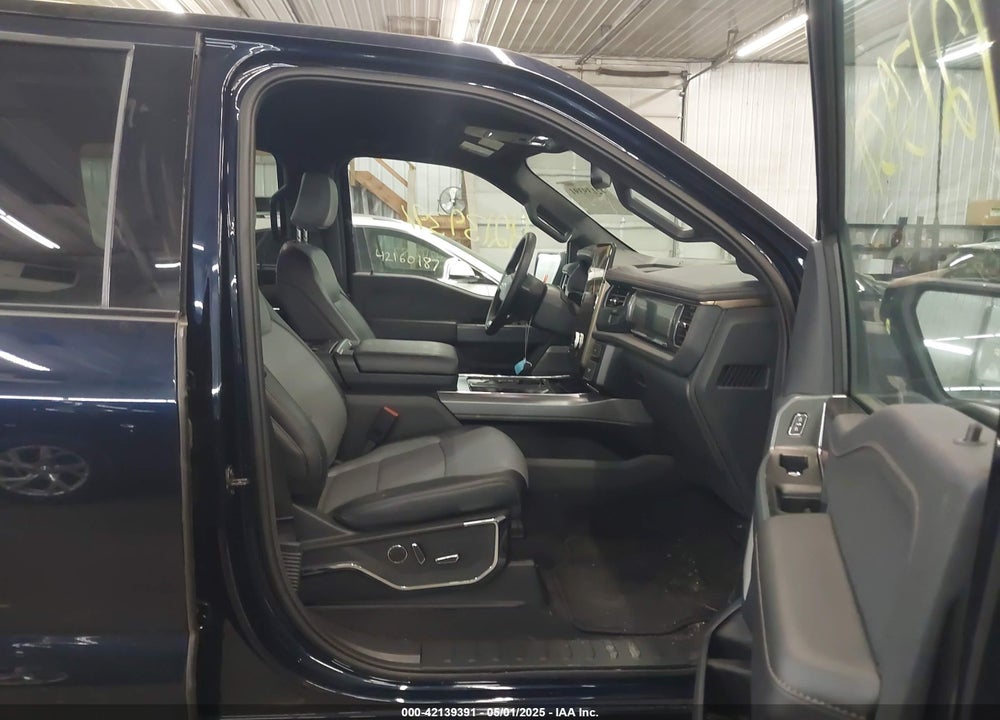 2023 FORD F-150 LIGHTNING LARIAT VIN: 1FTVW1EL4PWG22900
