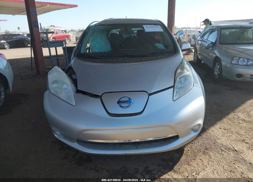 2015 NISSAN LEAF S VIN: 1N4AZ0CP8FC313619