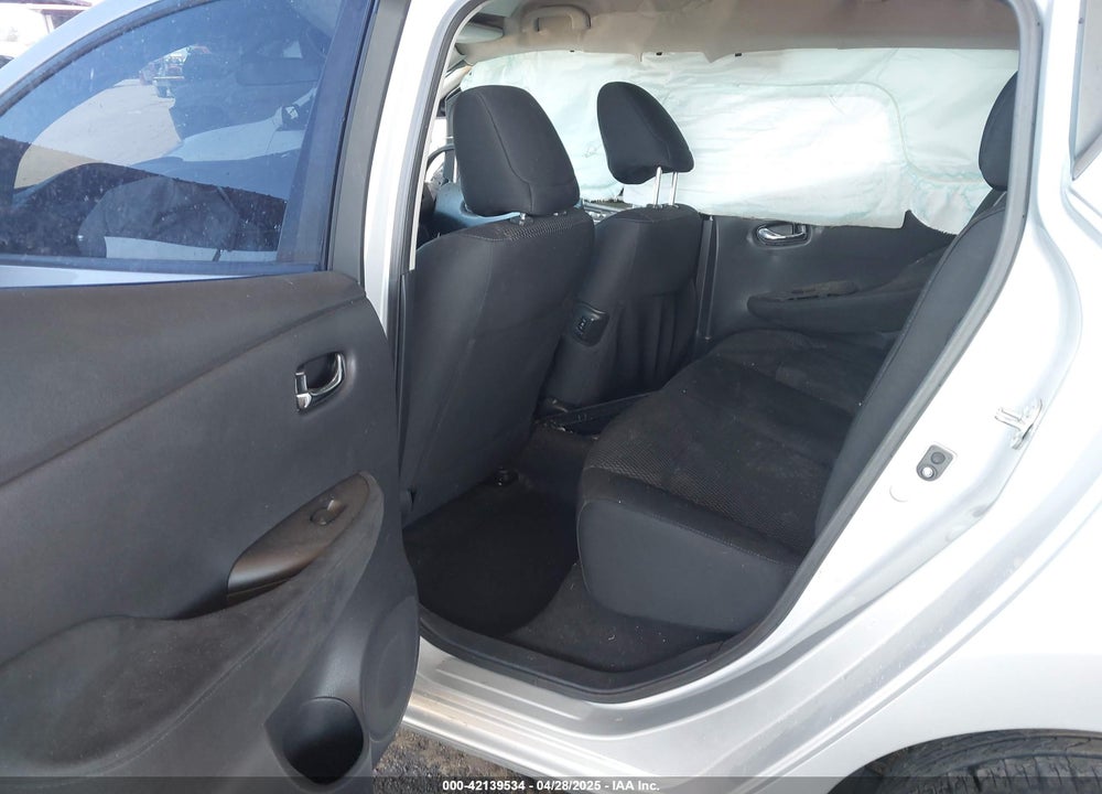 2015 NISSAN LEAF S VIN: 1N4AZ0CP8FC313619