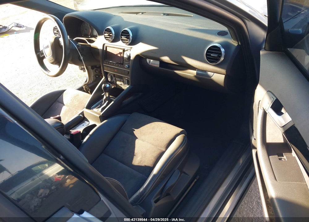2012 AUDI A3 2.0 TDI PREMIUM VIN: WAUKJAFM9CA110062