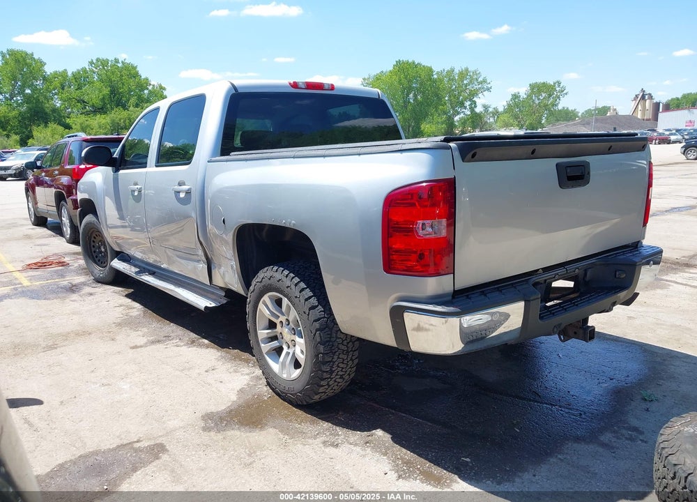 2011 CHEVROLET SILVERADO 1500 VIN: 3GCUKTE20BG200883