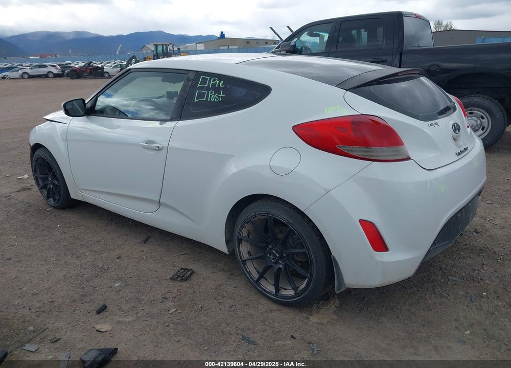 2014 HYUNDAI VELOSTER VIN: KMHTC6AD5EU206631