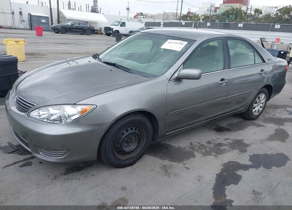 2005 TOYOTA CAMRY LE VIN: 4T1BE32K45U532826
