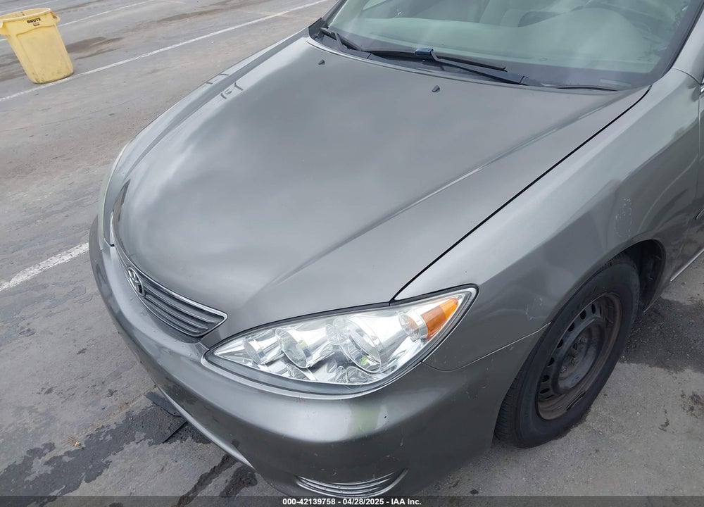 2005 TOYOTA CAMRY LE VIN: 4T1BE32K45U532826