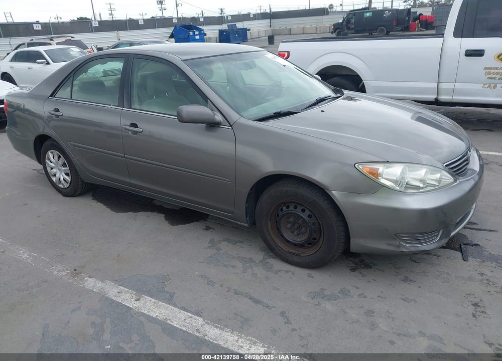 2005 TOYOTA CAMRY LE VIN: 4T1BE32K45U532826