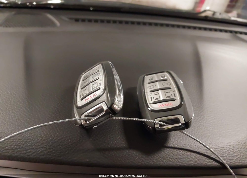 2022 CHRYSLER PACIFICA TOURING L VIN: 2C4RC1BG6NR124723