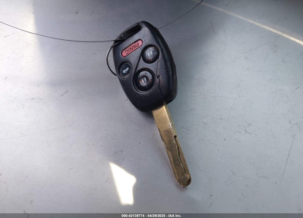 2013 HONDA CIVIC VIN: 2HGFB2F58DH568213