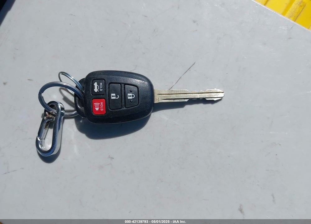 2019 TOYOTA COROLLA VIN: 2T1BURHE7KC192303