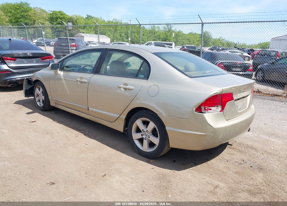 2008 HONDA CIVIC VIN: 1HGFA16808L105871