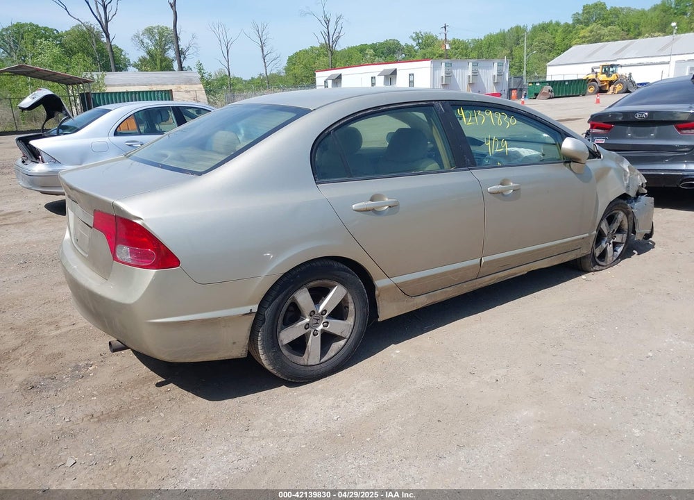 2008 HONDA CIVIC VIN: 1HGFA16808L105871