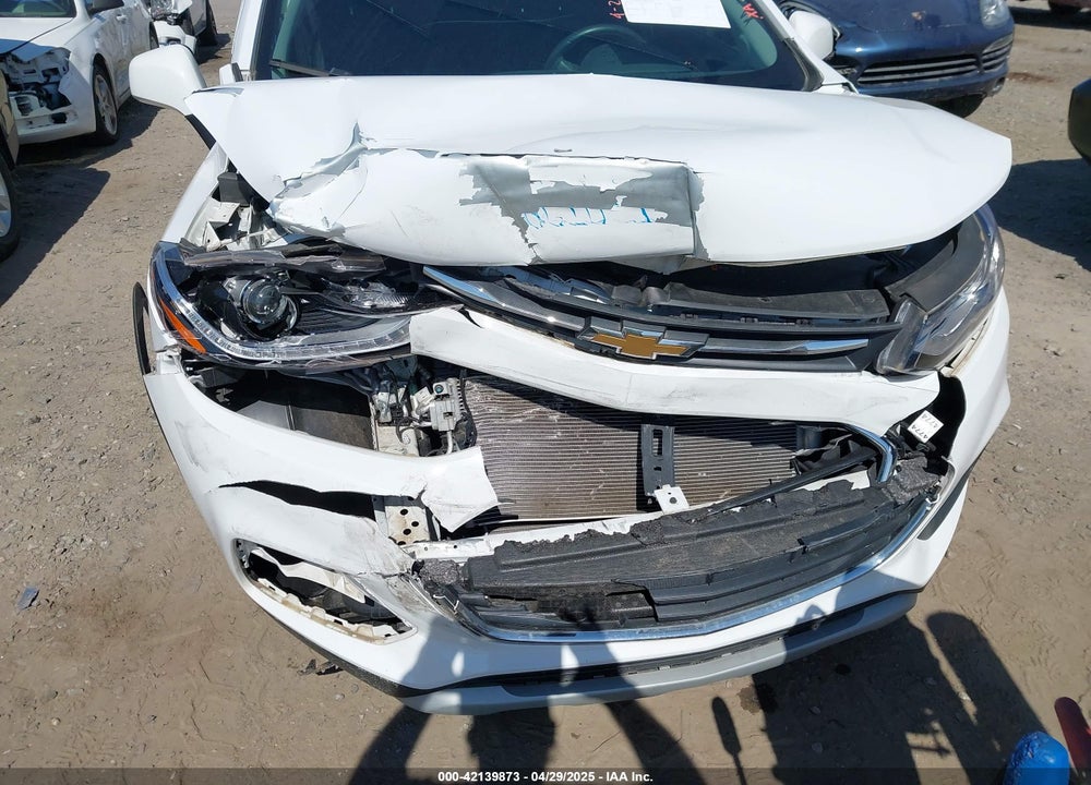 2021 CHEVROLET TRAX VIN: KL7CJLSB1MB312023