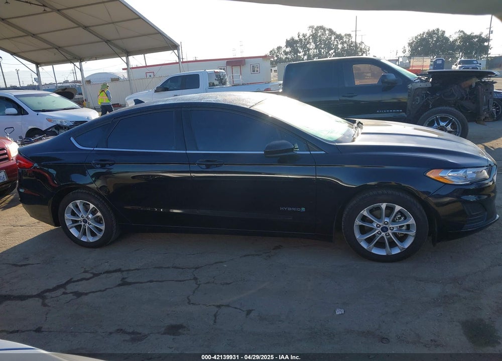 2019 FORD FUSION HYBRID SE VIN: 3FA6P0LU1KR284400