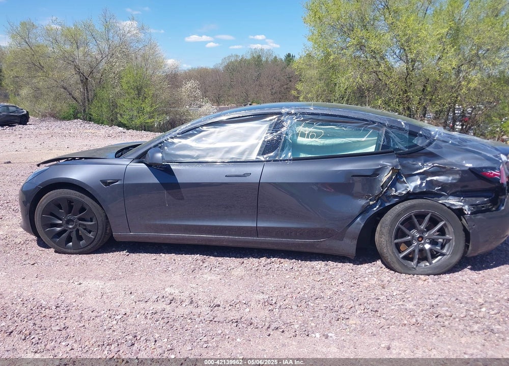 2022 TESLA MODEL 3 VIN: 5YJ3E1EB6NF260118