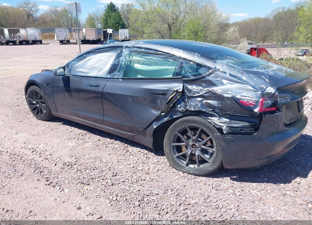 2022 TESLA MODEL 3 VIN: 5YJ3E1EB6NF260118