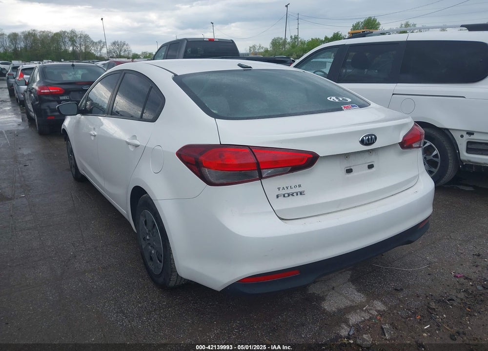 2018 KIA FORTE VIN: 3KPFK4A78JE211110
