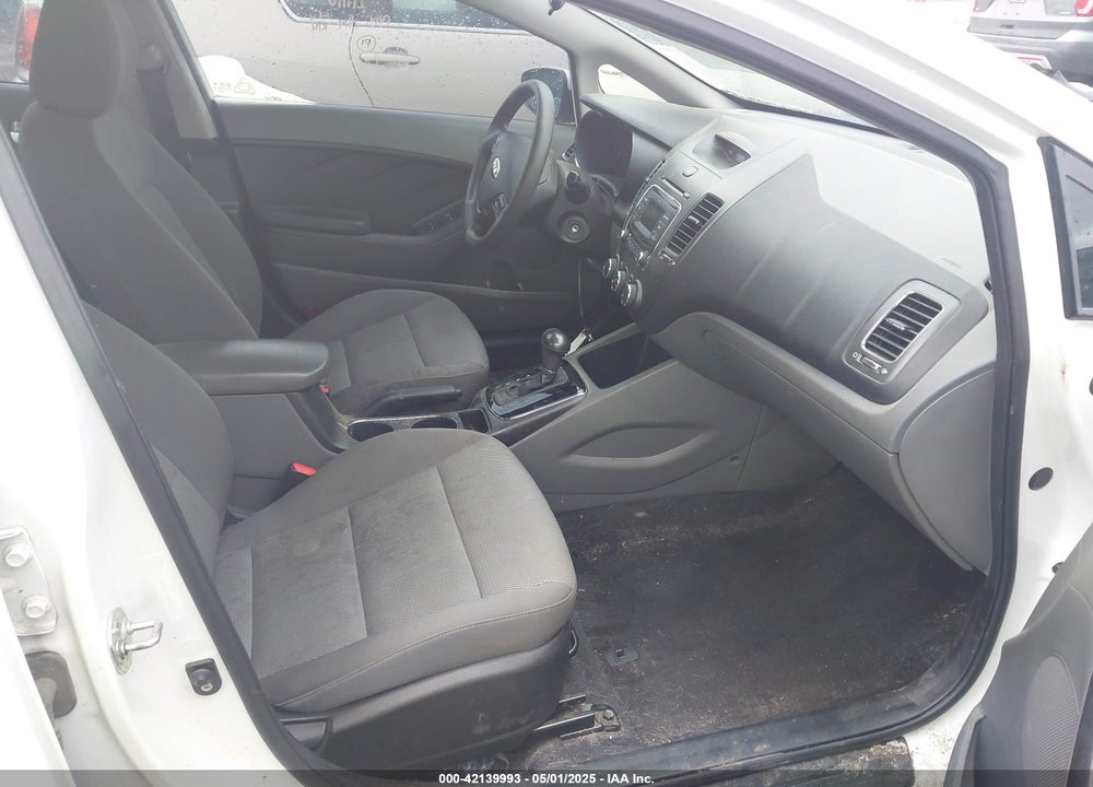 2018 KIA FORTE VIN: 3KPFK4A78JE211110