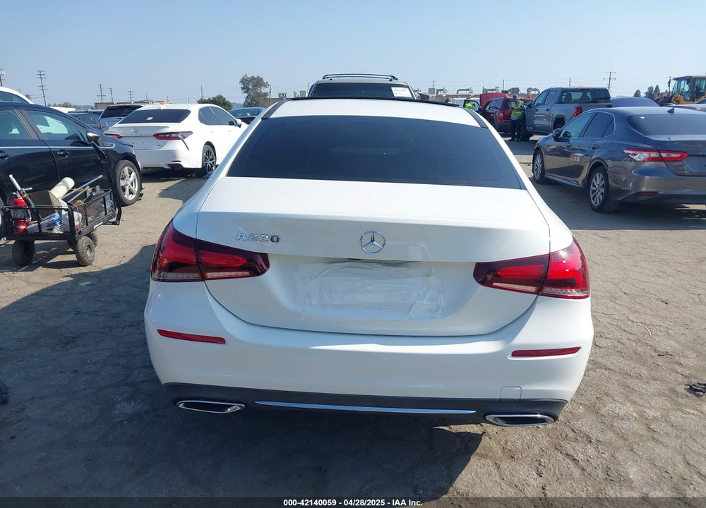 2019 MERCEDES-BENZ A-CLASS VIN: WDD3G4EB0KW000497