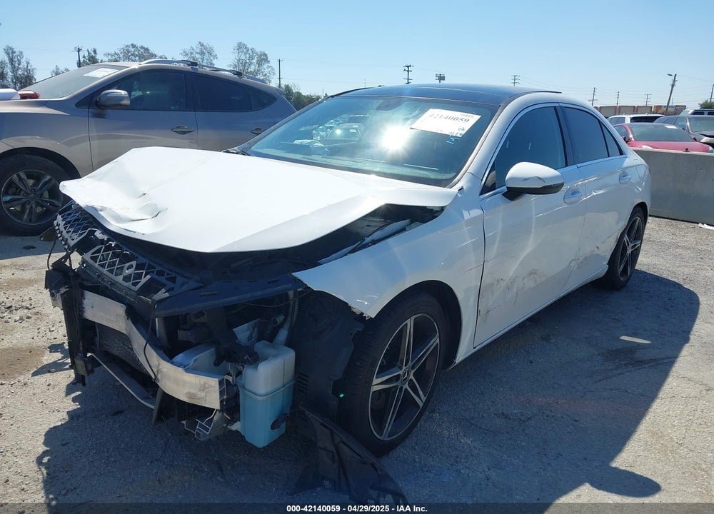 2019 MERCEDES-BENZ A-CLASS VIN: WDD3G4EB0KW000497