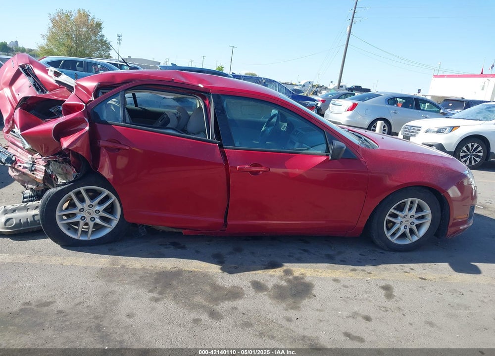 2010 FORD FUSION VIN: 3FAHP0GA0AR261634