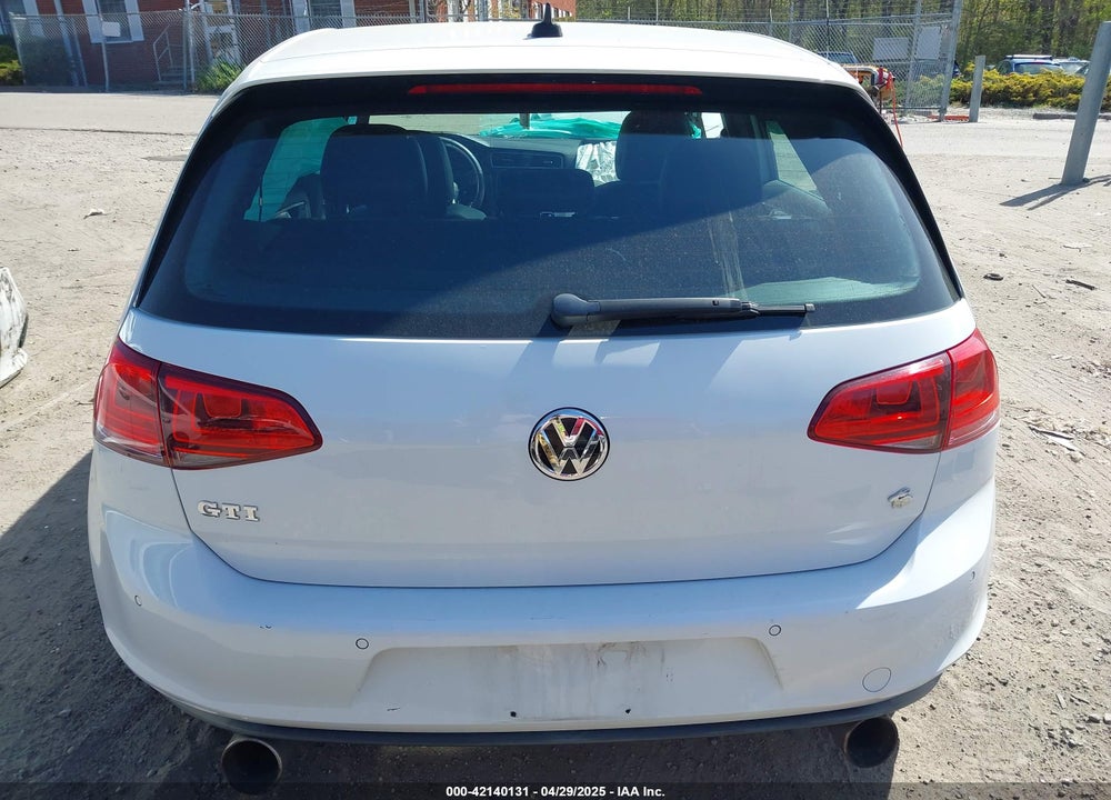 2015 VOLKSWAGEN GOLF VIN: 3VW4T7AU3FM055032