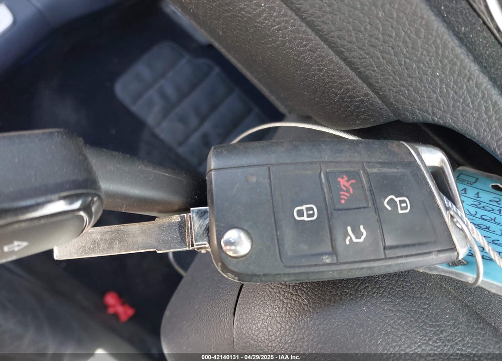 2015 VOLKSWAGEN GOLF VIN: 3VW4T7AU3FM055032