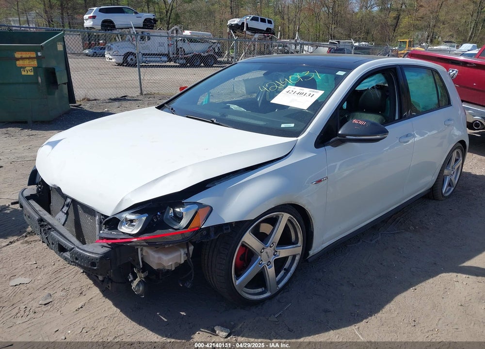 2015 VOLKSWAGEN GOLF VIN: 3VW4T7AU3FM055032