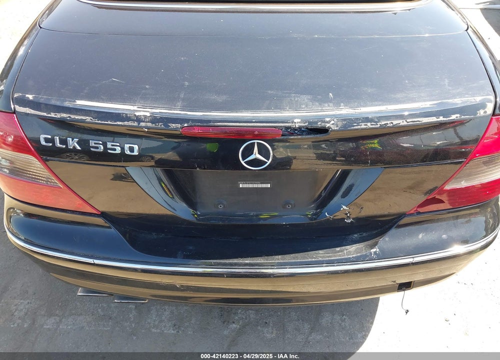 2007 MERCEDES-BENZ CLK 550 VIN: WDBTK72F07T079596