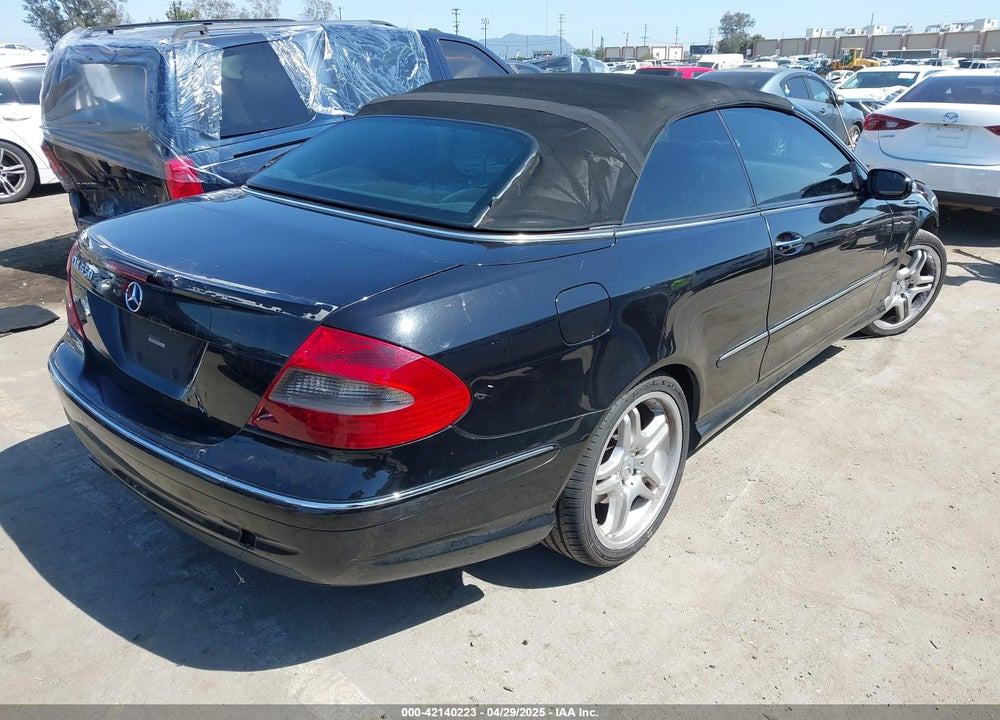 2007 MERCEDES-BENZ CLK 550 VIN: WDBTK72F07T079596