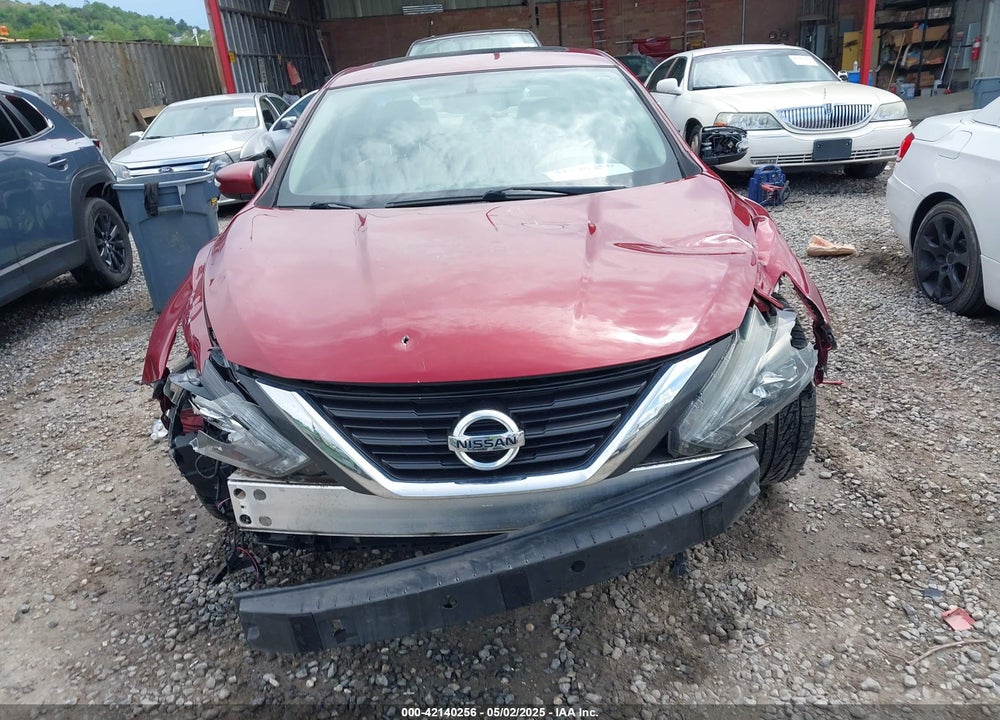2017 NISSAN ALTIMA VIN: 1N4AL3AP8HC171684
