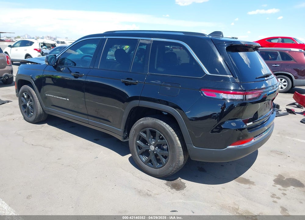 2023 JEEP GRAND CHEROKEE LIMITED 4X2 VIN: 1C4RJGBG7PC579147