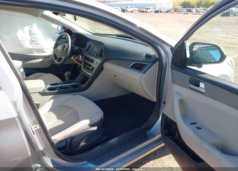 2017 HYUNDAI SONATA VIN: 5NPE24AF6HH545869