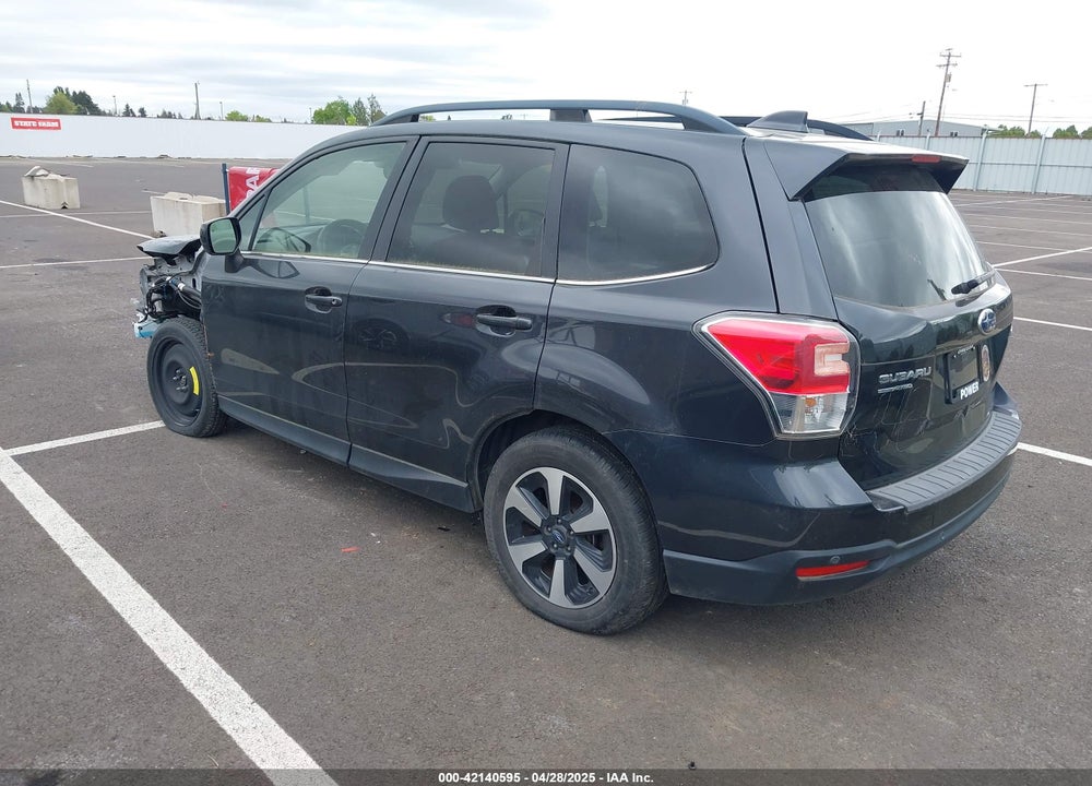 2017 SUBARU FORESTER VIN: JF2SJARC1HH487667