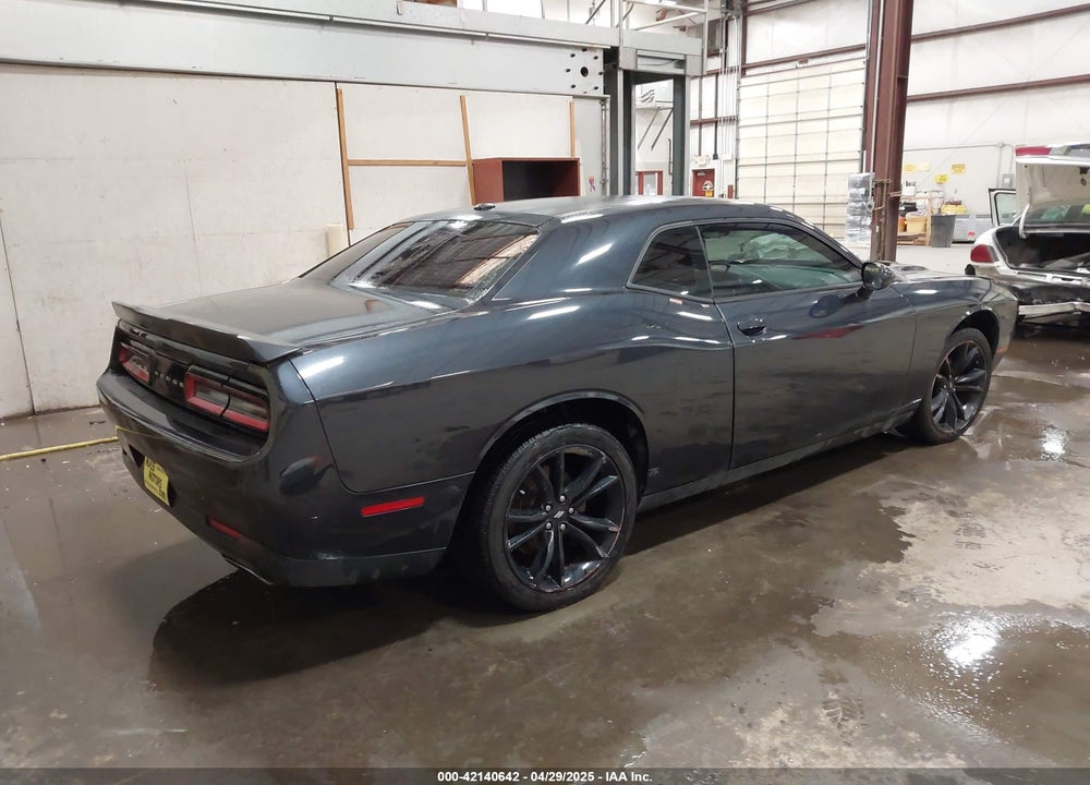 2018 DODGE CHALLENGER SXT VIN: 2C3CDZAG7JH124222
