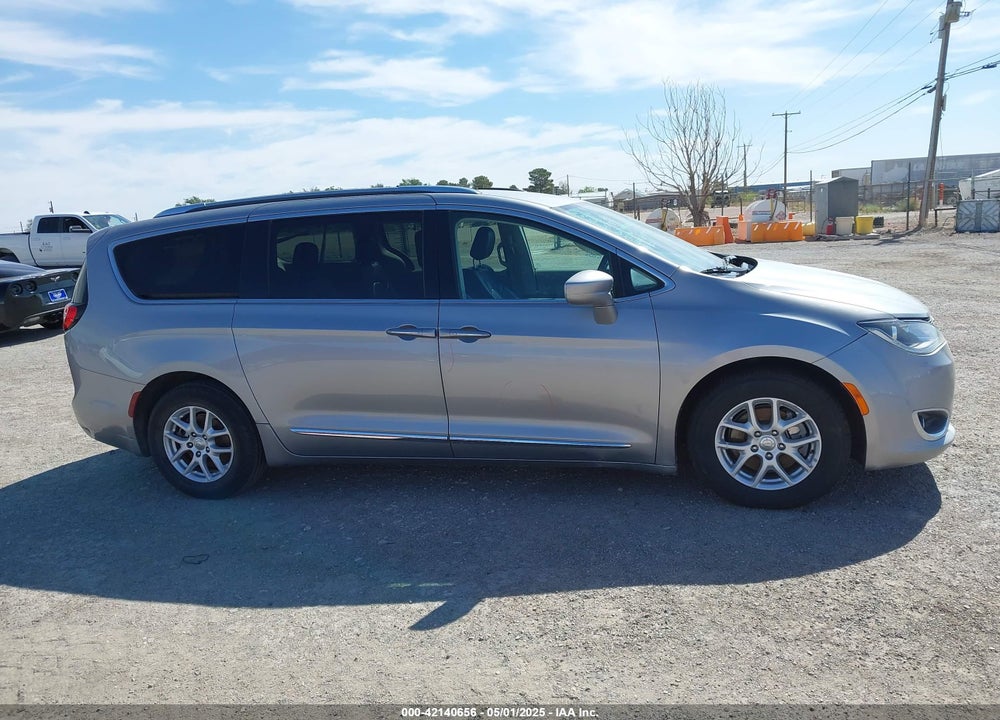 2020 CHRYSLER PACIFICA TOURING L VIN: 2C4RC1BG4LR272446