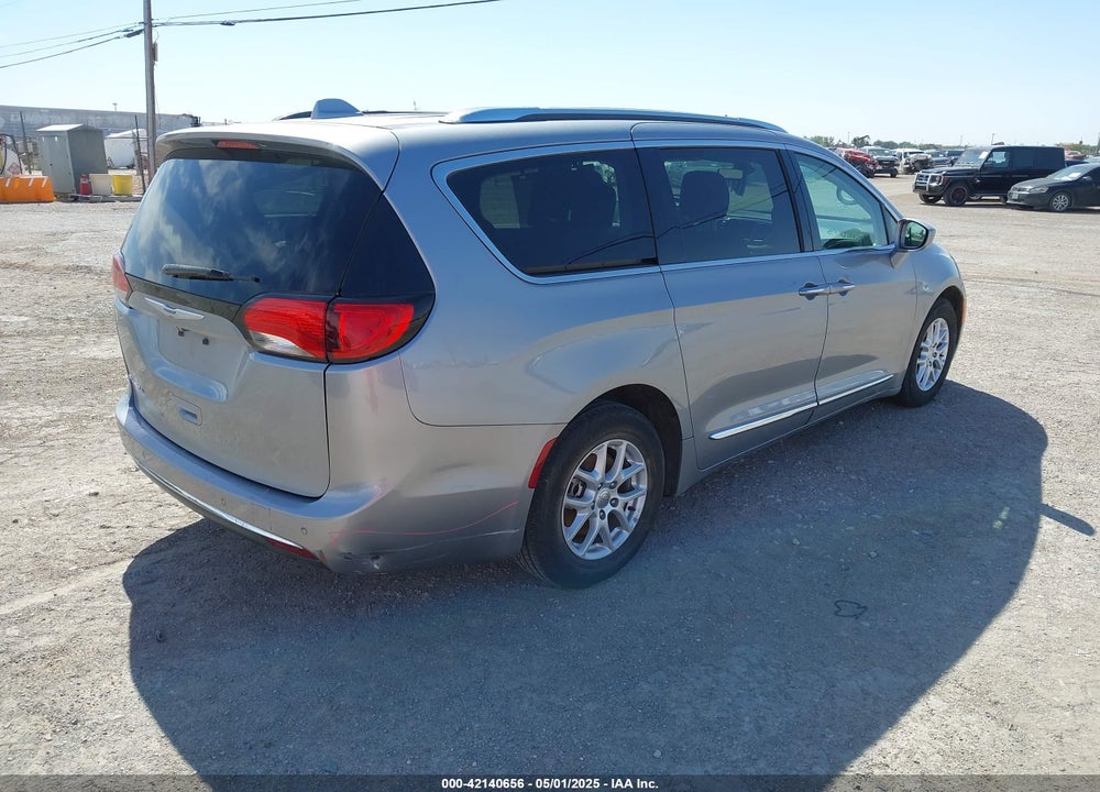 2020 CHRYSLER PACIFICA TOURING L VIN: 2C4RC1BG4LR272446