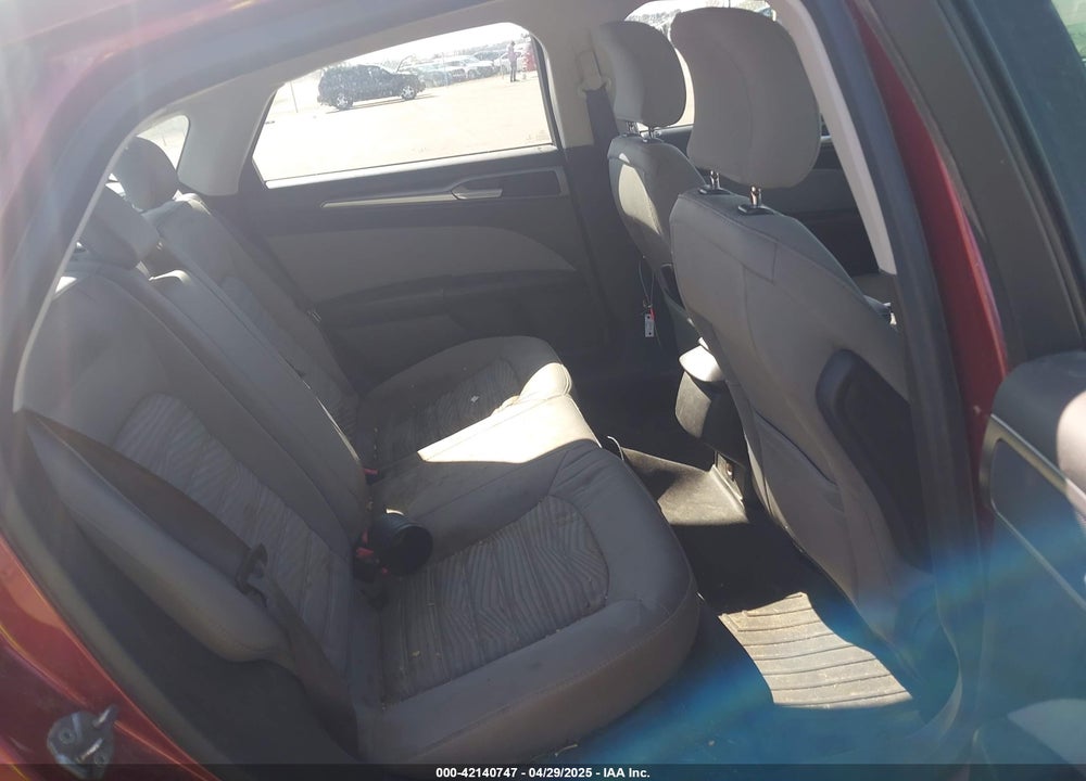 2016 FORD FUSION VIN: 3FA6P0G75GR232845