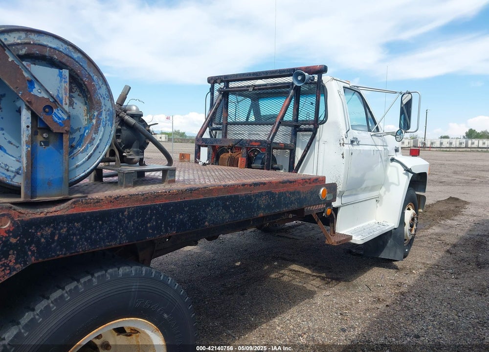 1991 FORD F700 VIN: 1FDWF70J8MVA34735