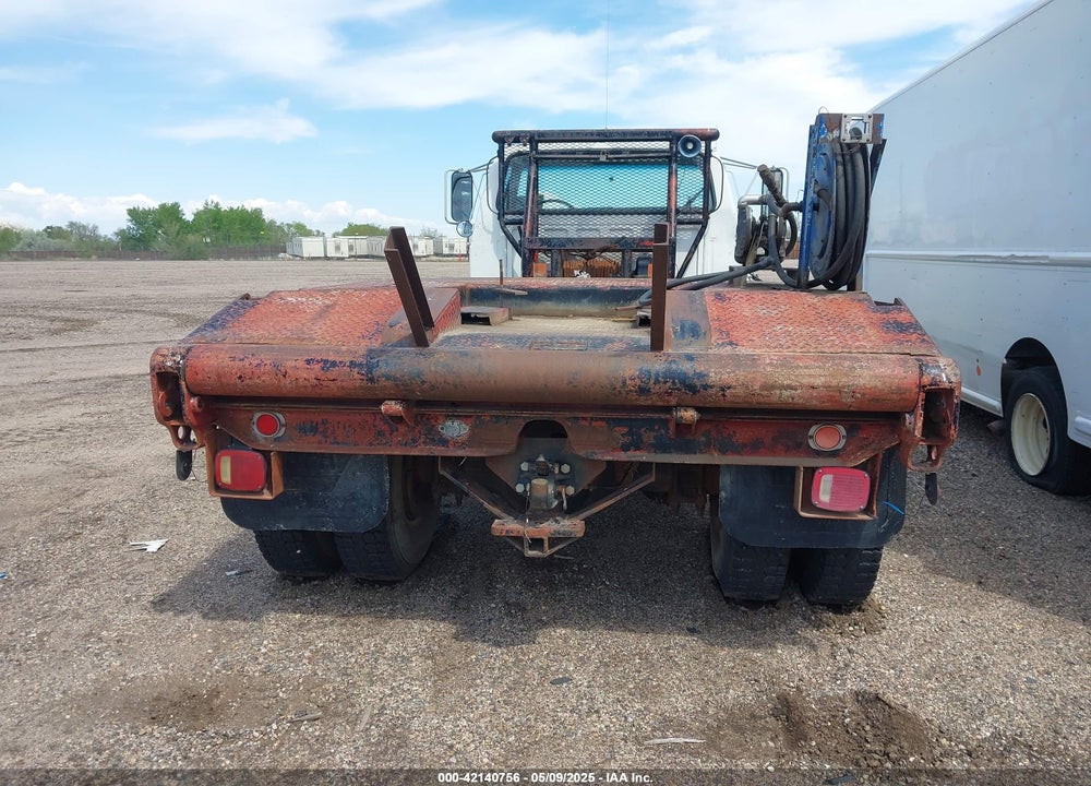 1991 FORD F700 VIN: 1FDWF70J8MVA34735