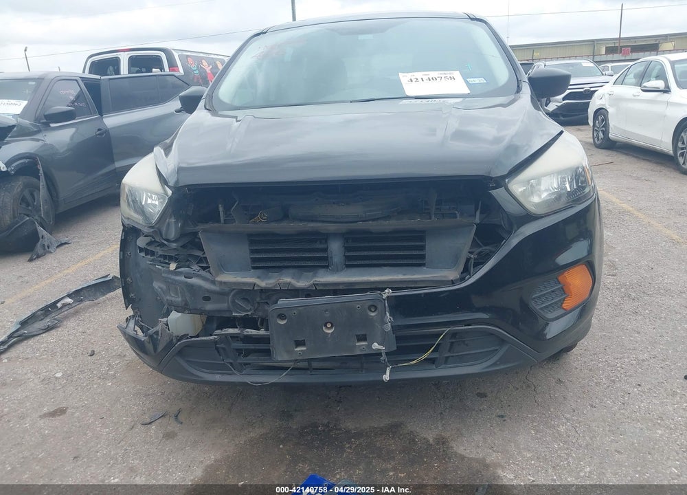 2018 FORD ESCAPE VIN: 1FMCU0F7XJUB72189