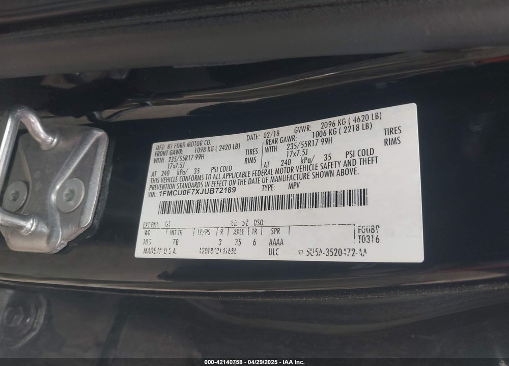 2018 FORD ESCAPE VIN: 1FMCU0F7XJUB72189
