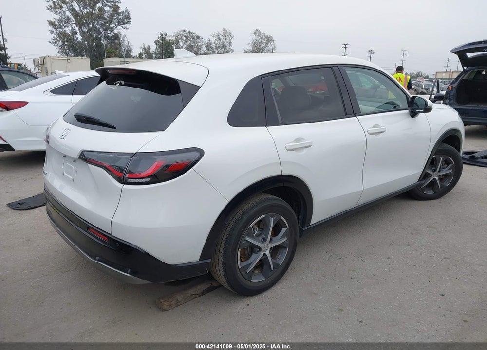 2023 HONDA HR-V VIN: 3CZRZ1H7XPM724137