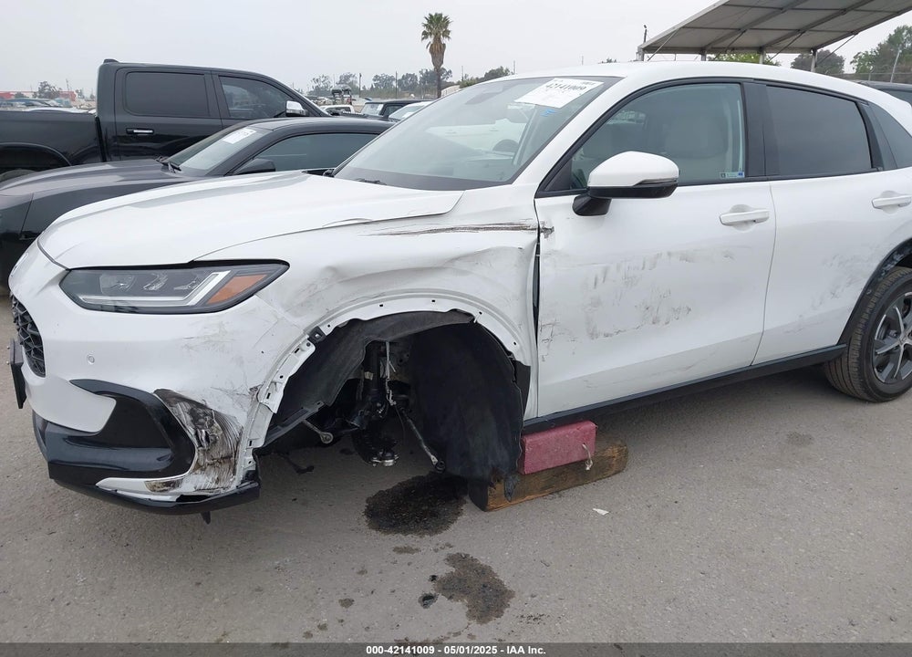 2023 HONDA HR-V VIN: 3CZRZ1H7XPM724137